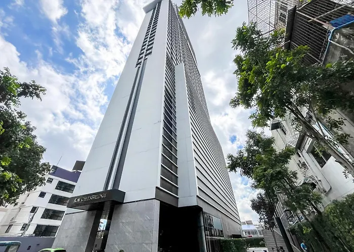 Near Bts L Sukhumvit L Pool And Sauna 公寓 曼谷