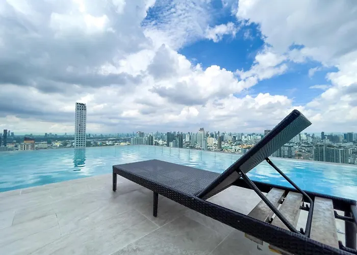 Near Bts L Sukhumvit L Pool And Sauna 公寓 *